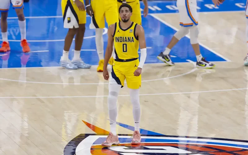 Tyrese Haliburton lesão panturrilha