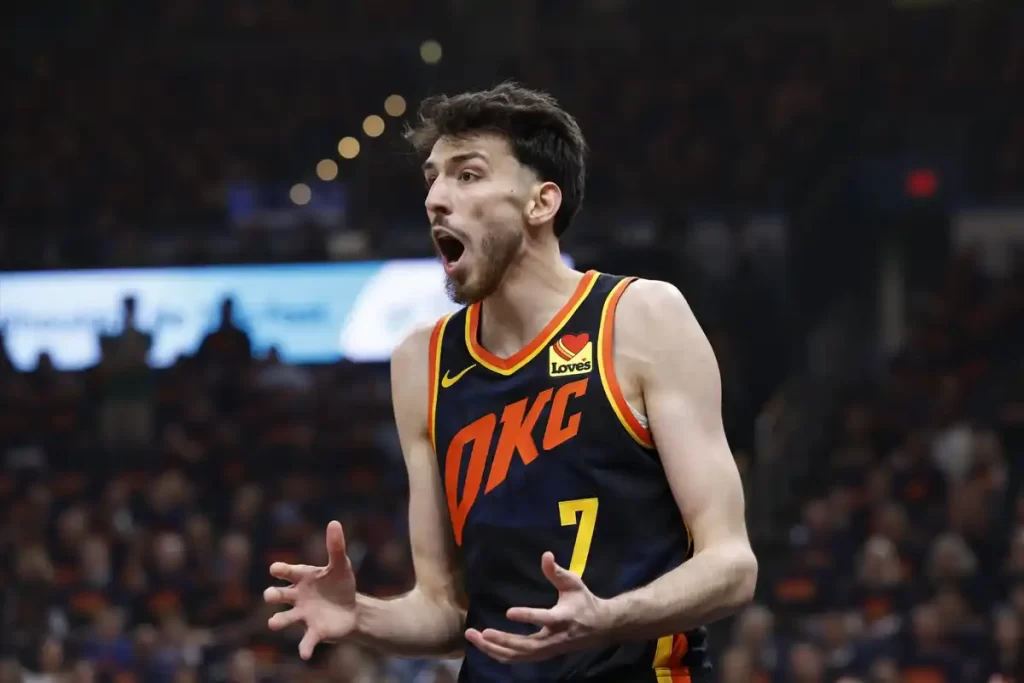 Chet Holmgren extensãoThunder