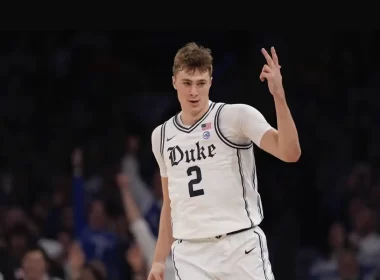 Mavericks Cooper Flagg contrato