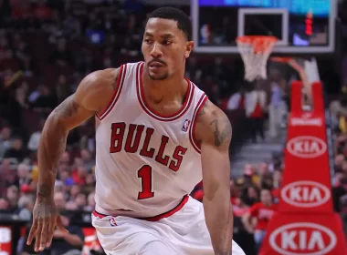 Bulls aposentar Derrick Rose