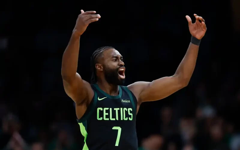 Jaylen Brown Celtics nova era Boston