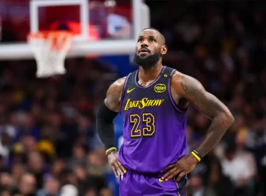 Jogadores velhos jovens NBA 2025-26