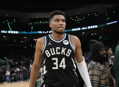 Giannis Antetokounmpo Blazers Knicks