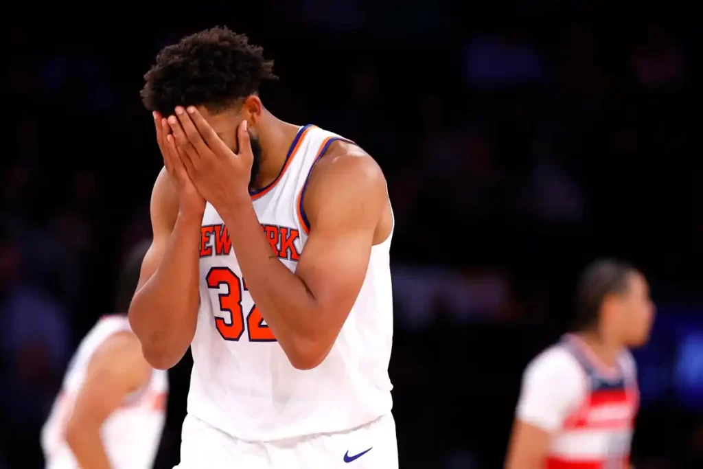 Karl-Anthony Towns Trocado