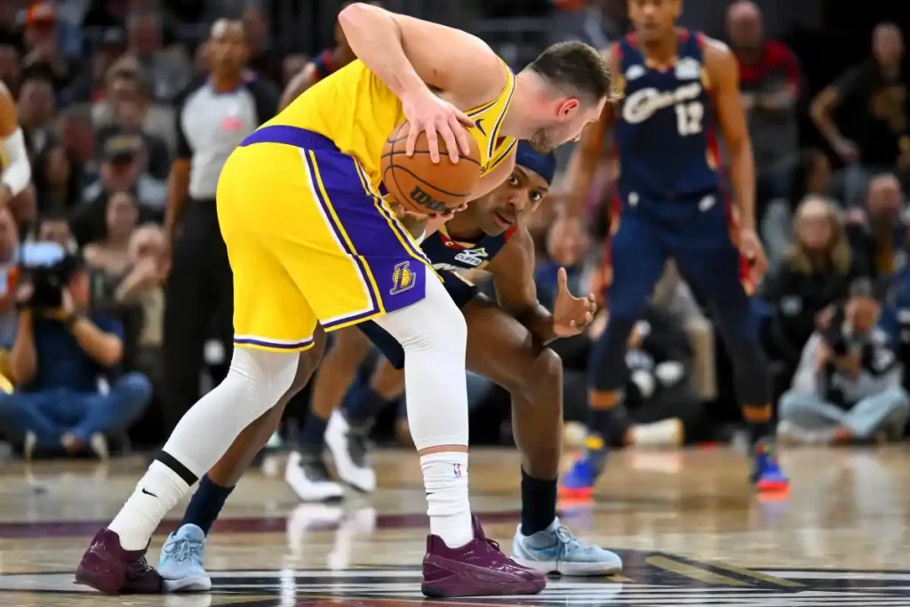 Luka Doncic Lesão Lakers