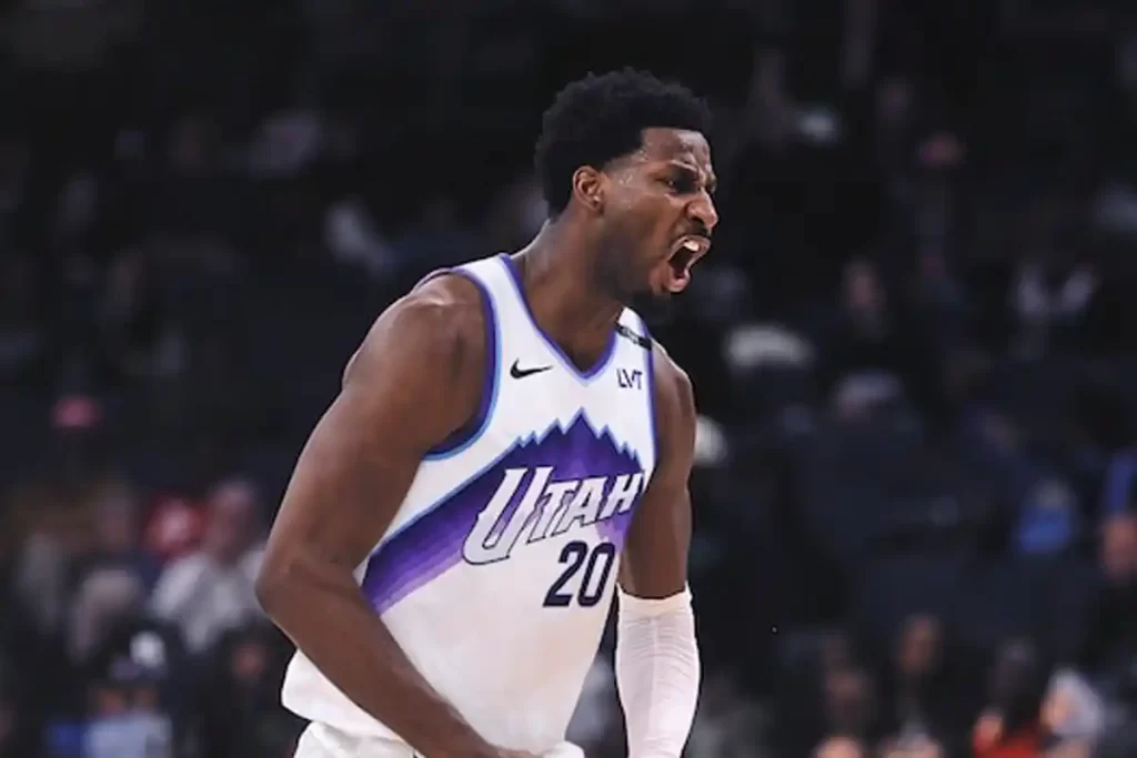 Jaren Jackson fora temporada