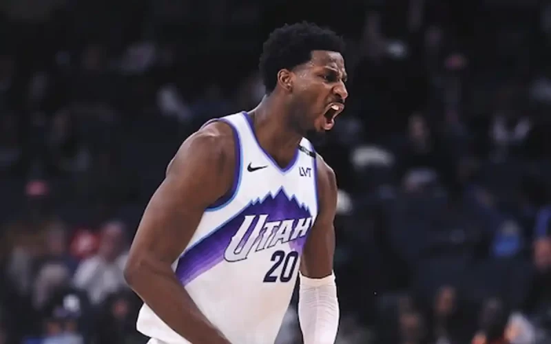 Jaren Jackson fora temporada