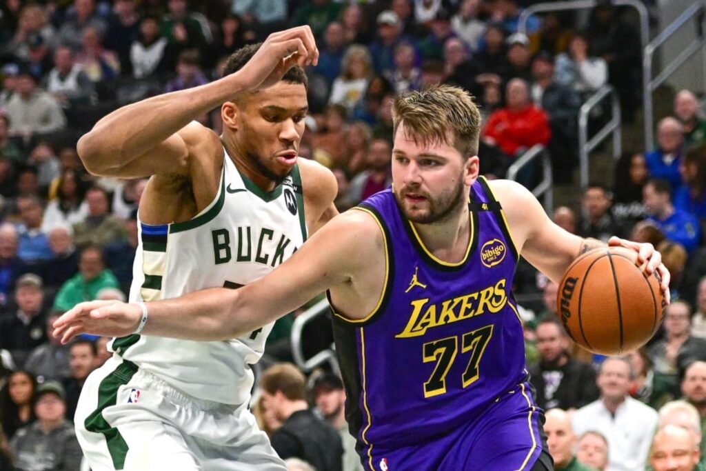 Lakers Giannis NBA