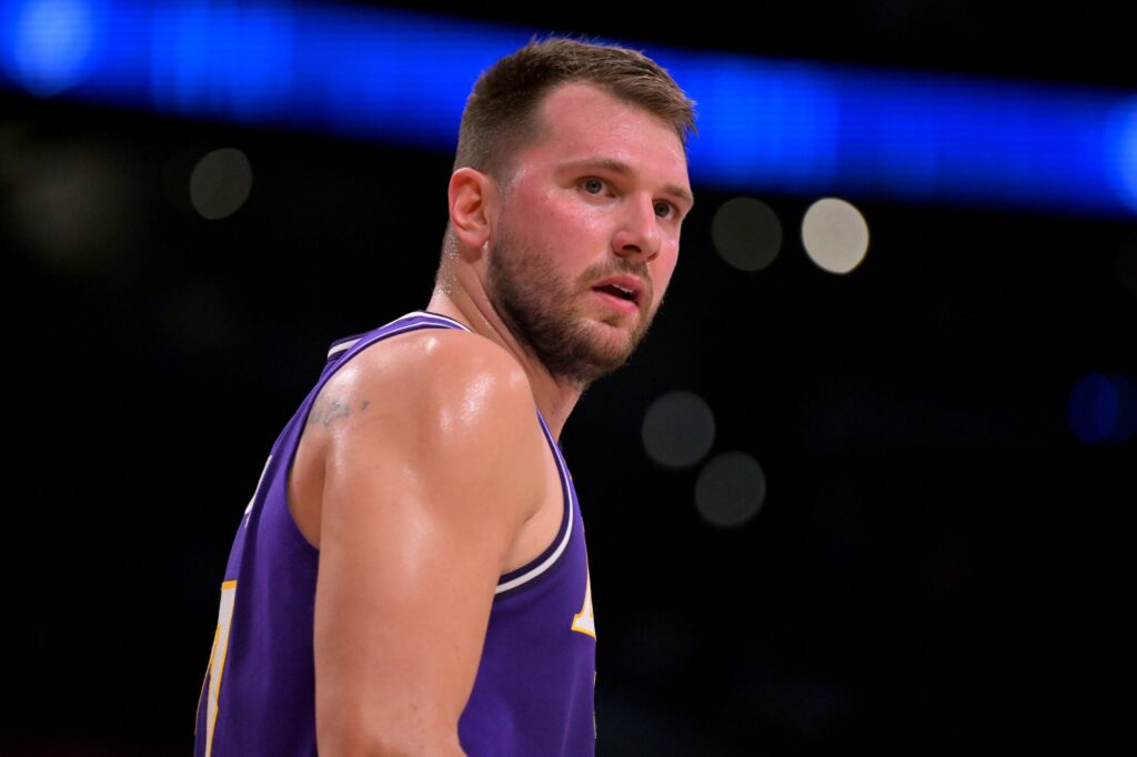 Luka Doncic Lesão Lakers